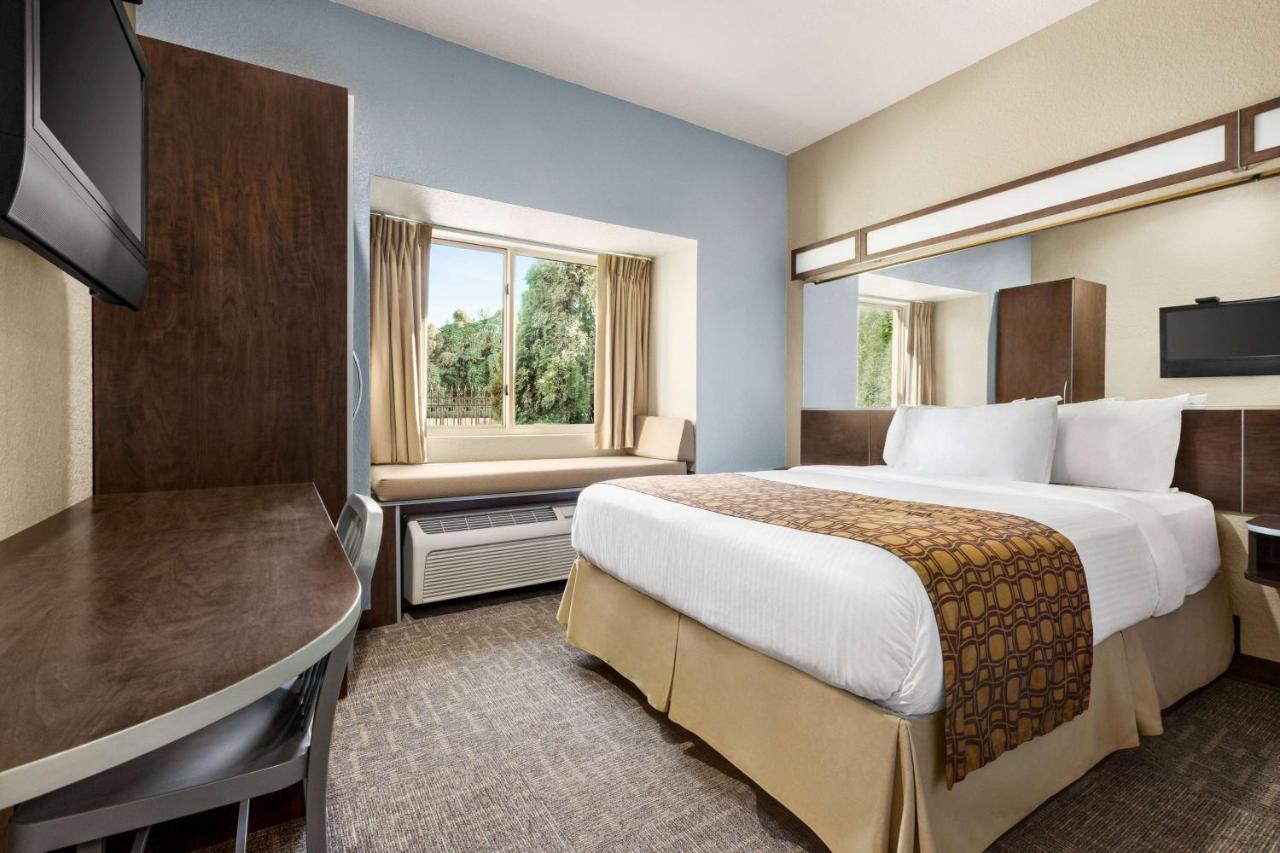 Microtel Inn & Suites By Wyndham Woodstock/Atlanta North Bagian luar foto