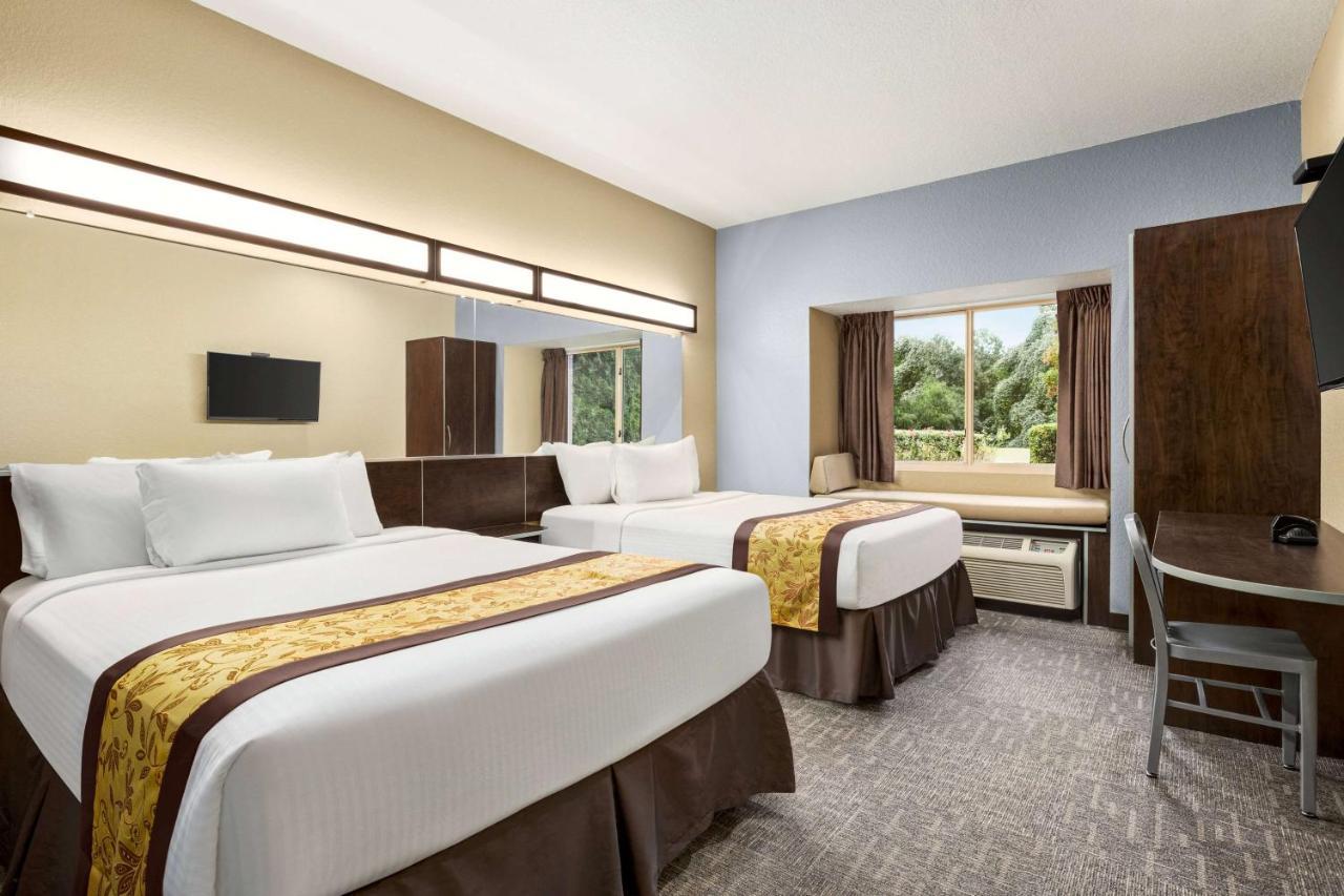 Microtel Inn & Suites By Wyndham Woodstock/Atlanta North Bagian luar foto