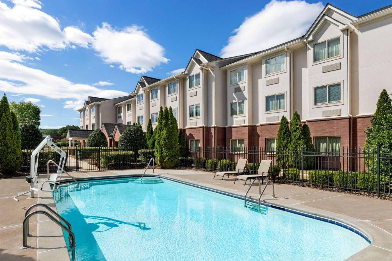 Microtel Inn & Suites By Wyndham Woodstock/Atlanta North Bagian luar foto
