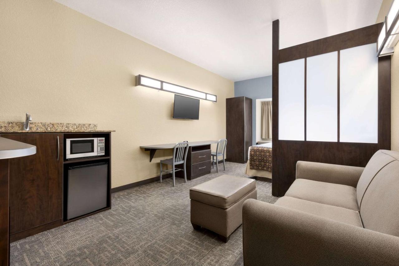 Microtel Inn & Suites By Wyndham Woodstock/Atlanta North Bagian luar foto