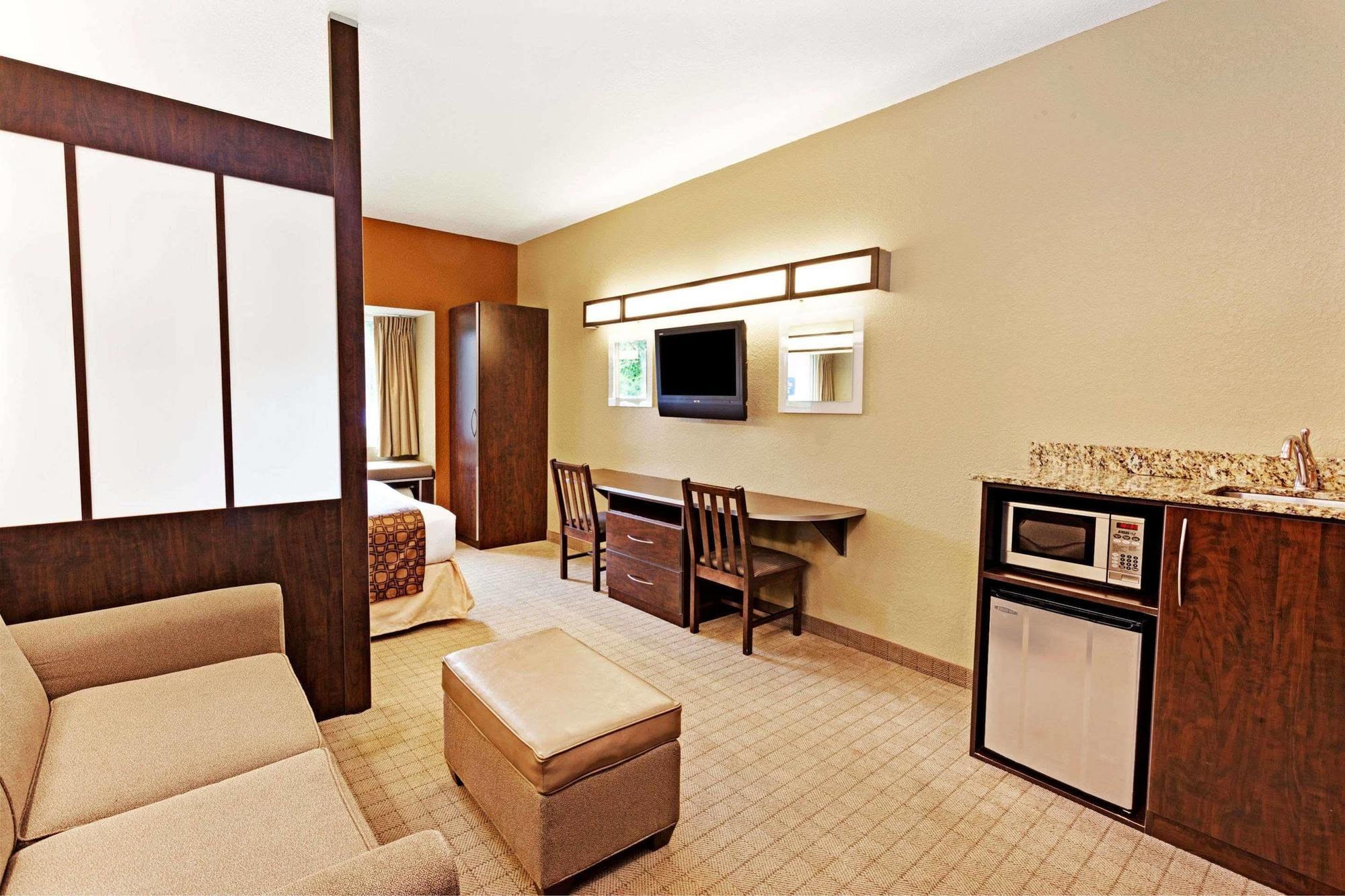 Microtel Inn & Suites By Wyndham Woodstock/Atlanta North Bagian luar foto
